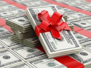 5 Scenarios to Consider Before Gifting Money